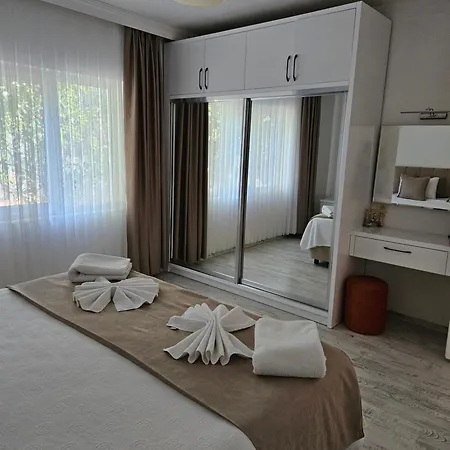 Tyana Home-2 펜션 *