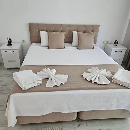 펜션 Tyana Home-2