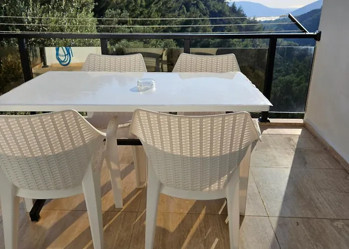 Tyana Home-2 Будинок відпочинку Каш